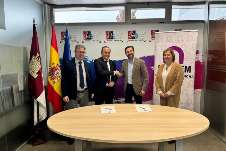 entrada-firma-convenio